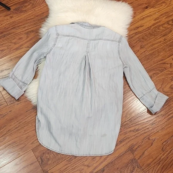 Cloth & Stone Gray 3/4 Sleeve Button Up Womens Bliuse - Picture 3 of 4